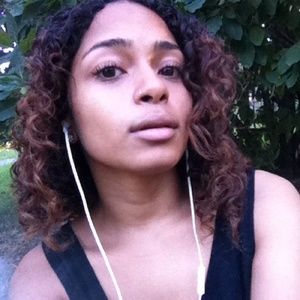 Meet your Posher, Erika