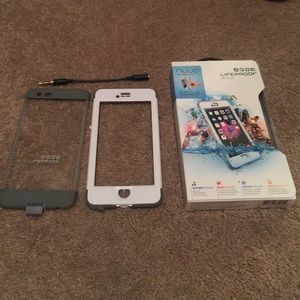 iPhone 6 Plus Life Proof case