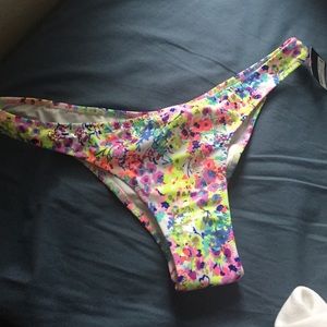 Nwt VS multi floral foil cheeky bikini bottom