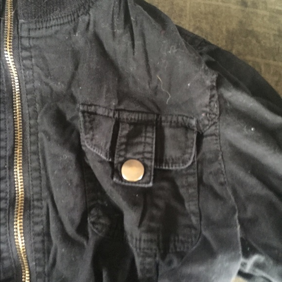 Jacket - Picture 2 of 3