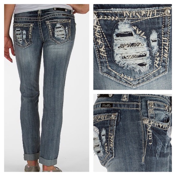 Women's Miss Me skinny jeans, lightly worn