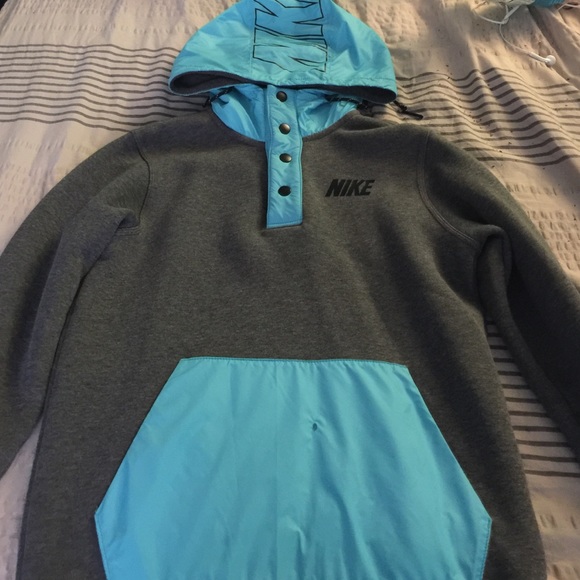 Nike hoodie