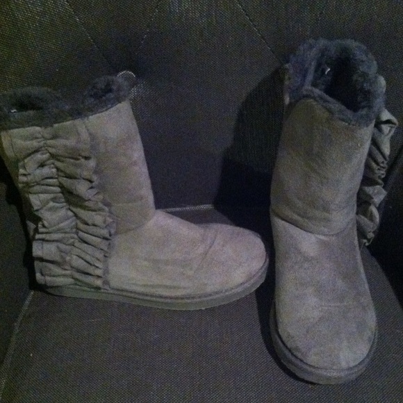Micro Suede Slide on Boots