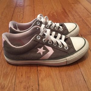 Converse One Star Sneakers