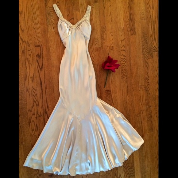 Must go, Make offers. Champagne gown with beading
