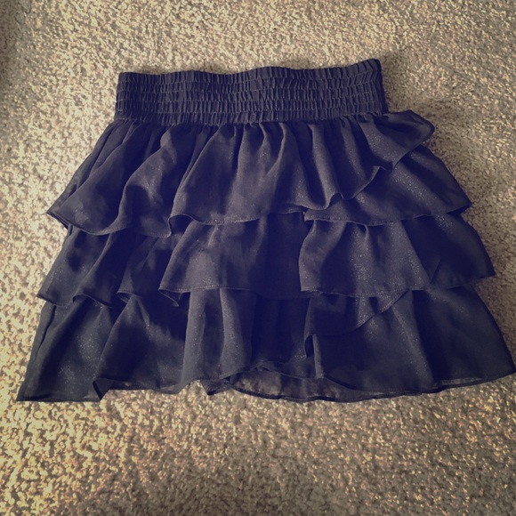 American Eagle ruffle tiered skirt
