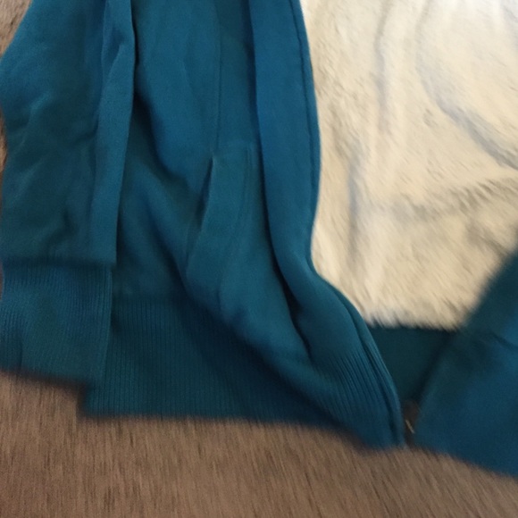 Jacket - Picture 4 of 4