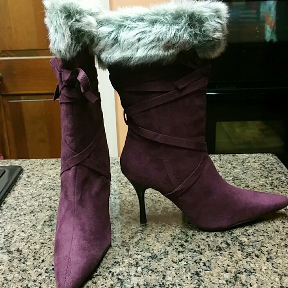 Brand New , Never been worn boots