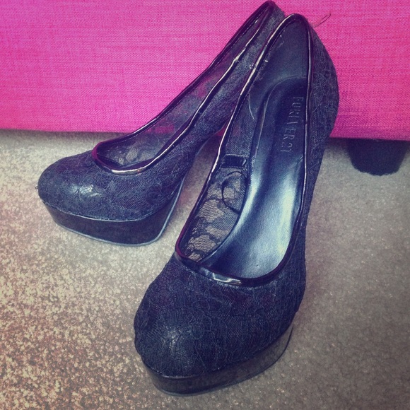 Sexy Black Lace Heels