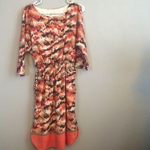 Quarter sleeve dress