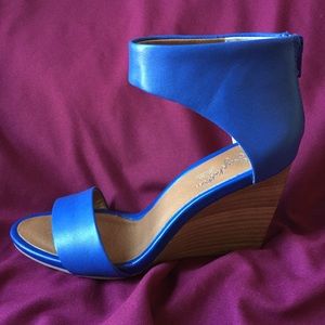 🎉On Sale!🎉 NWOB Seychelles sandal wedges