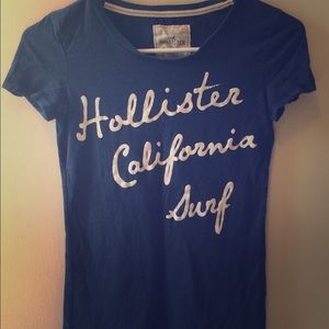 Hollister t-shirt
