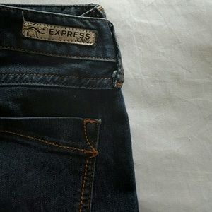 Express jeggings!