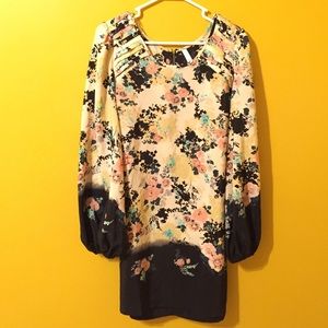 New!!! long sleeve floral dress