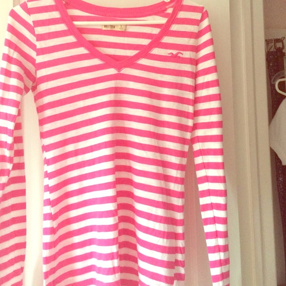 Hollister Tee