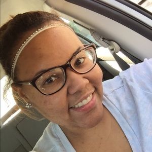 Meet your Posher, Valisha