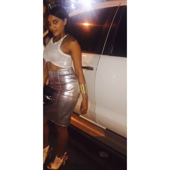 (sold )🎄 jennifer lopez metallic skirt - Picture 2 of 3