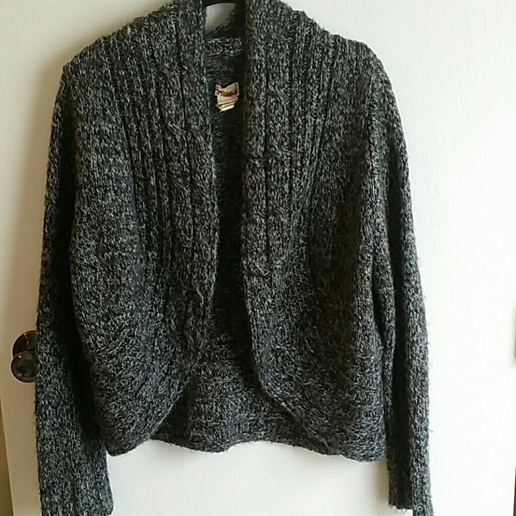 Adorable grey variegated sweater