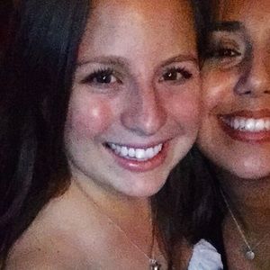 Meet your Posher, Abigayle