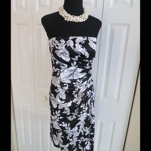 White House / Black Market Dress