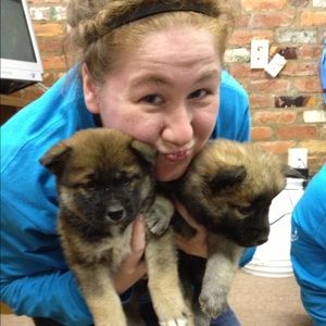 Meet your Posher, April