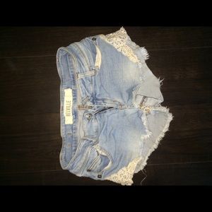 Brandy Melville light denim shorts