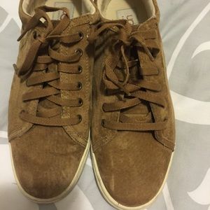 UGG tennis shoes