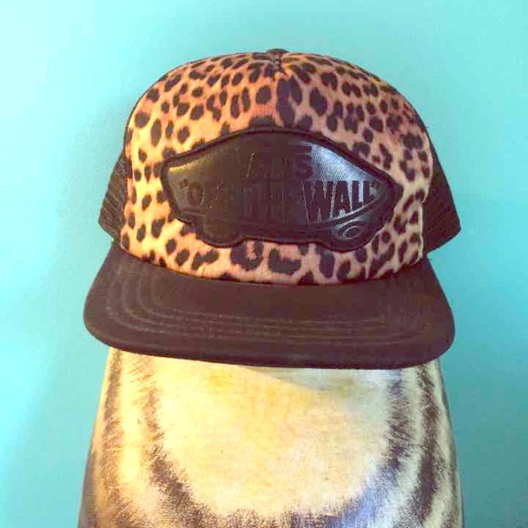 Vans leopard print snap back cap hat new