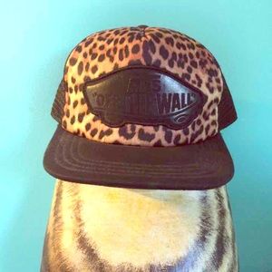 Vans leopard print snap back cap hat new