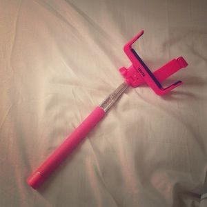 PINK SELFIE STICK