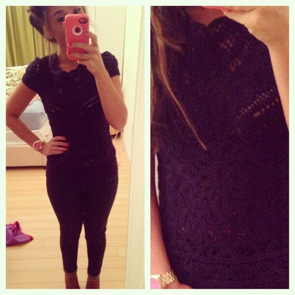 Lilly Pulitzer Cut Out knit top