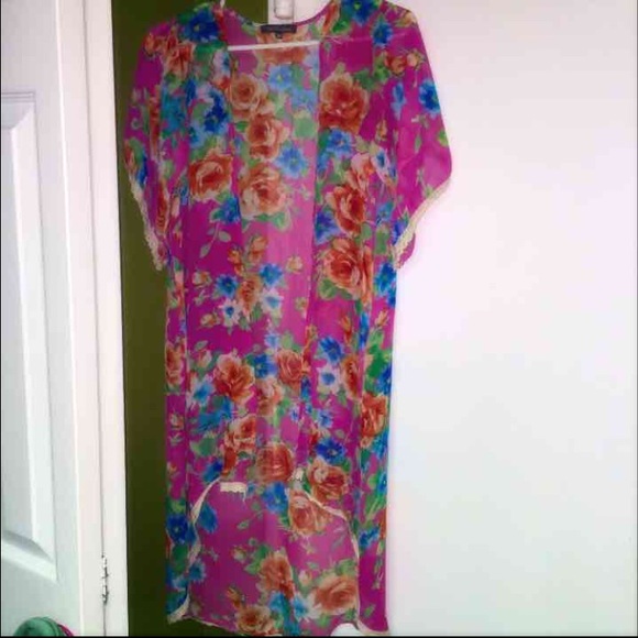 SOLD ‼️‼️‼️Chic open floral cardigan - Picture 2 of 3