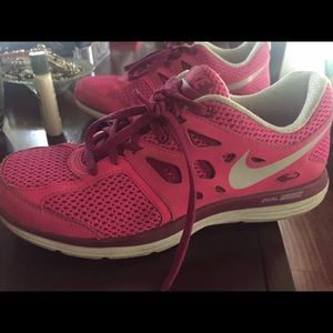 nike running shoes