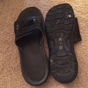Mens Oakley sandals