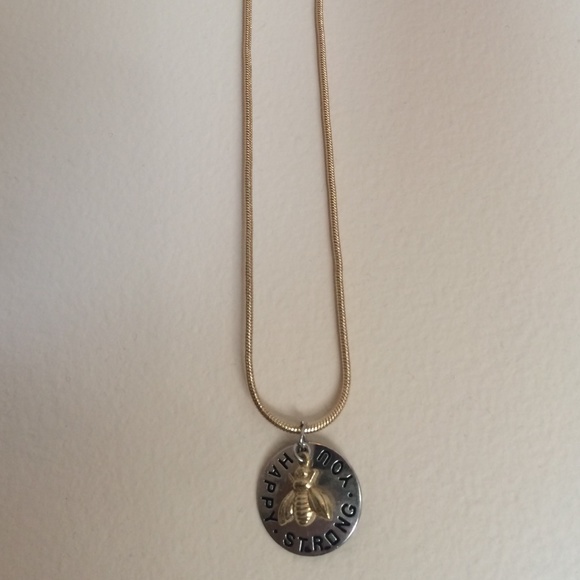 'Bee' you neckalce