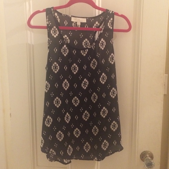 Patterned Tank Top - Picture 1 of 3