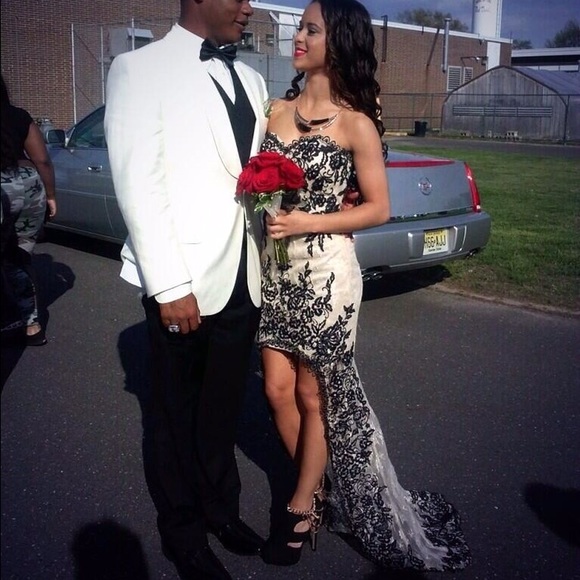 PROM DRESS‼️ MUST GO‼️ Sherri Hill Prom Dress - Picture 4 of 4