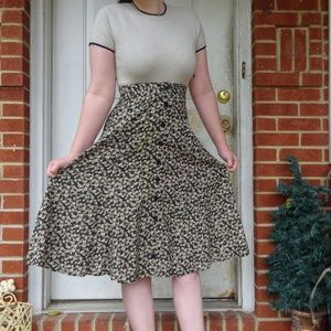 Gorgeous vintage floral skirt