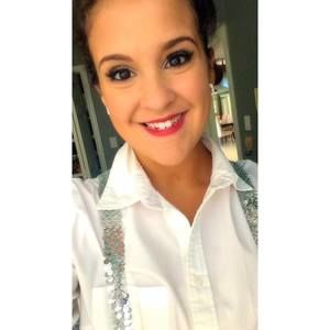 Meet your Posher, Daniela