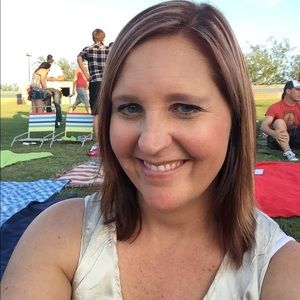 Meet your Posher, Allison