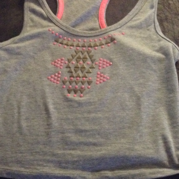 Crop. Top - Picture 2 of 3