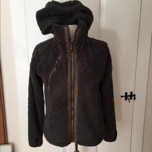 Kuhl medium Sundance catalog fleece