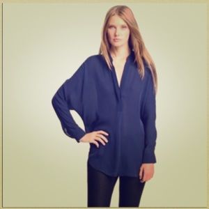🎈Final Sale🎈Vince Navy Silk Blouse