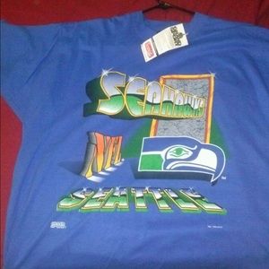 VINTAGE SEAHAWKS TEE L/XL VINTAGE SEAHAWKS TEE L/XL