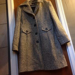 ❄️Brand New Stylish Coat❄️