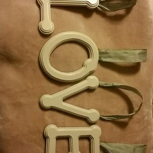 Woosen LOVE letters with ribbon