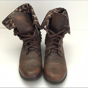 Betsey Johnson brown military style boots