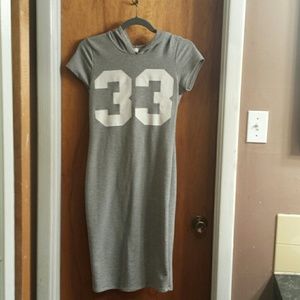 Fitted sweatshirt dress