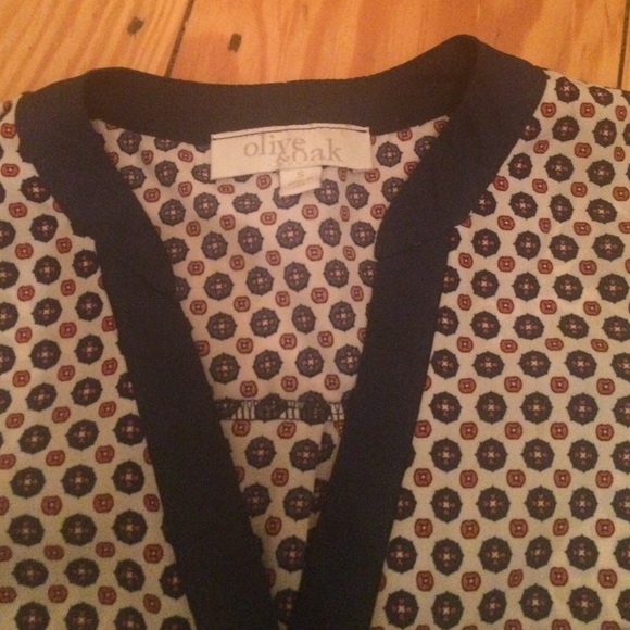 Patterned Button Down Top - Picture 2 of 2