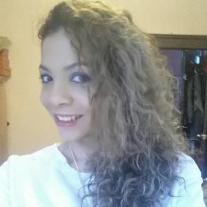 Meet your Posher, Alexandra